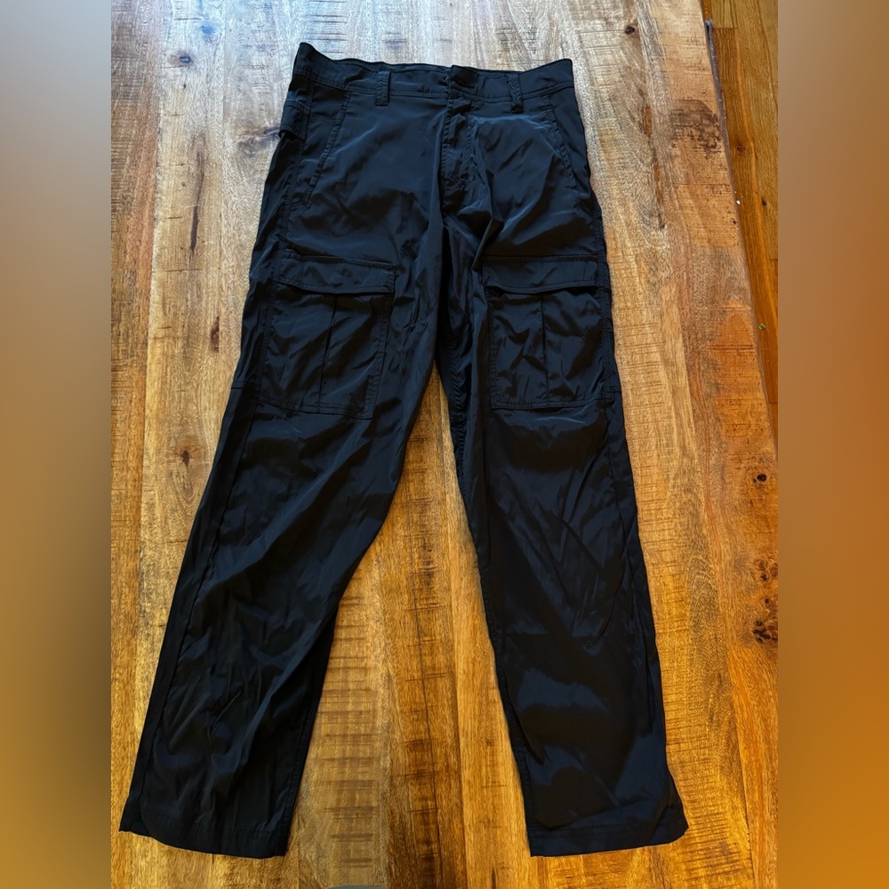 Bass OUTDOOR Men's black All Grounds Cargo Tech Pants in Caviar 30 NEW NWT